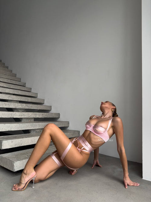 Aurora set